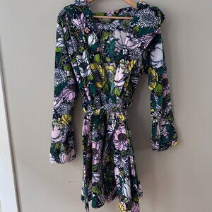 Vera Bradley Plush "Bloom Boom" Hooded Robe